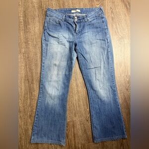 Levi’s 526 Slender Boot Jeans Women’s Size 10 Short Bootcut Medium Wash Y2K